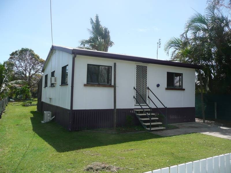 34 Creek Street, Bowen QLD 4805