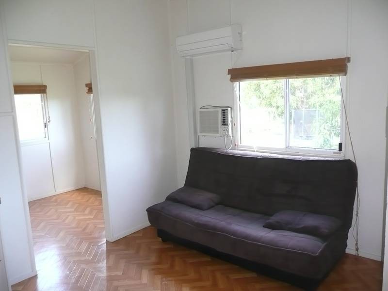 34 Creek Street, Bowen QLD 4805