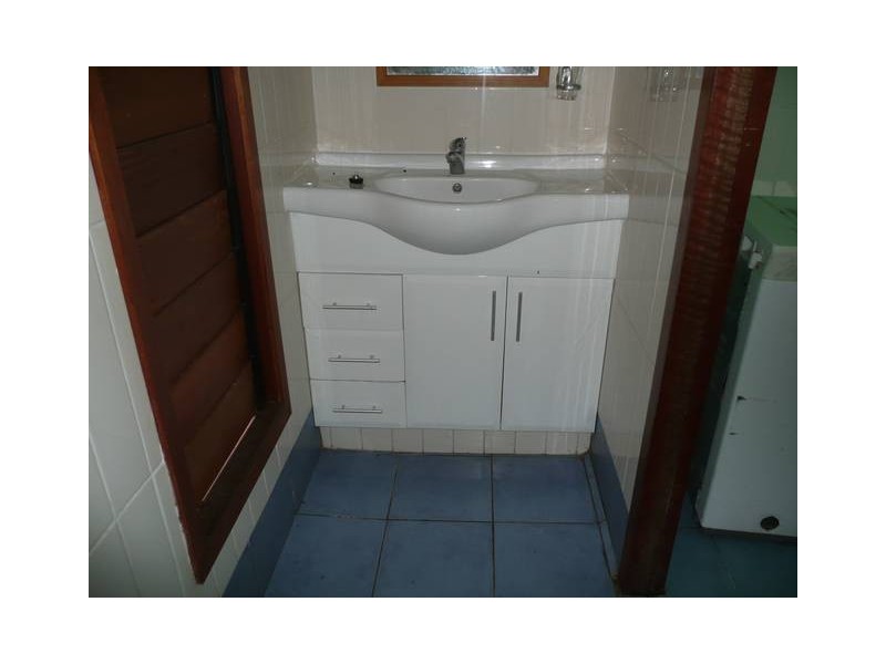 34 Creek Street, Bowen QLD 4805