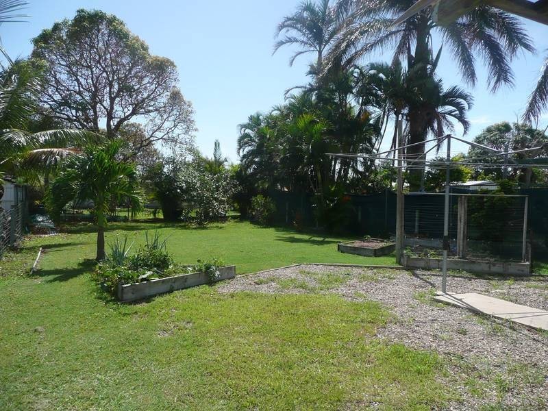 34 Creek Street, Bowen QLD 4805