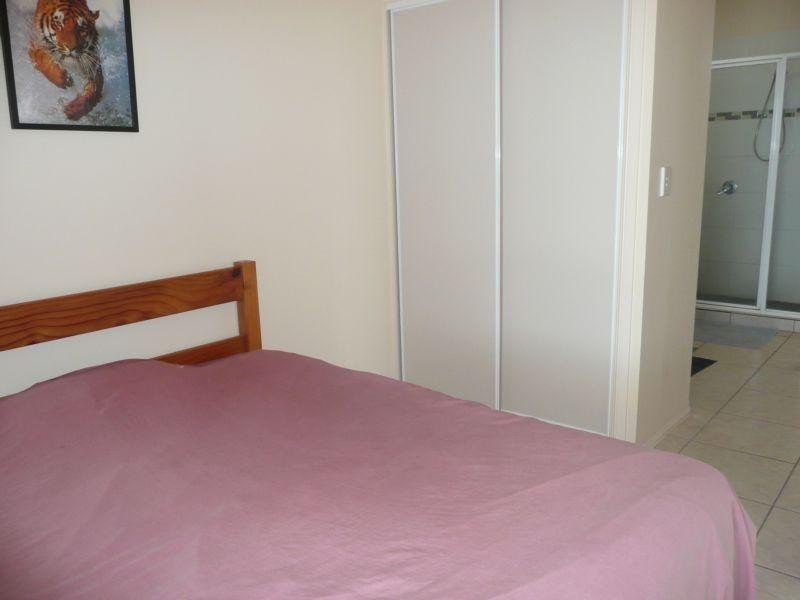 2/104 Dalrymple Street, Bowen QLD 4805