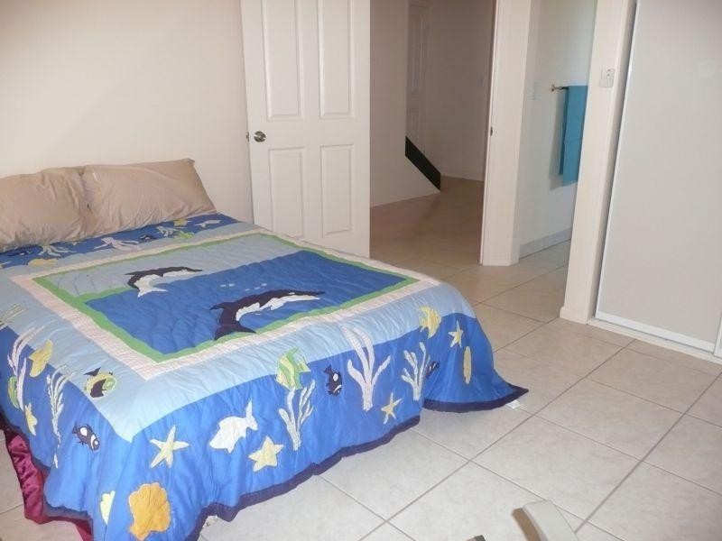 2/104 Dalrymple Street, Bowen QLD 4805