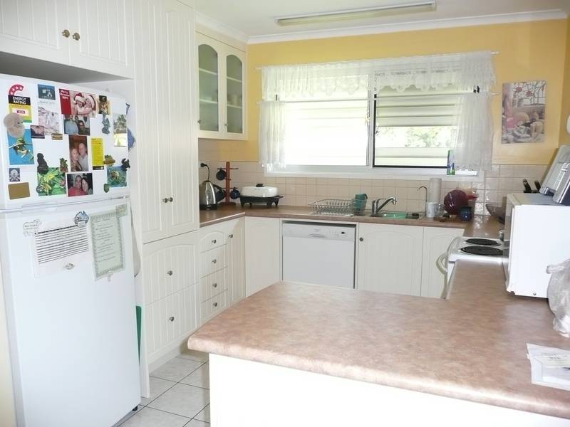 85 Kennedy Street, Bowen QLD 4805