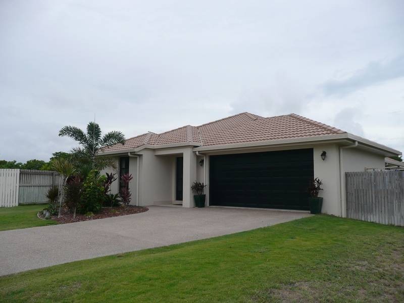 10 Summer Place, Bowen QLD 4805