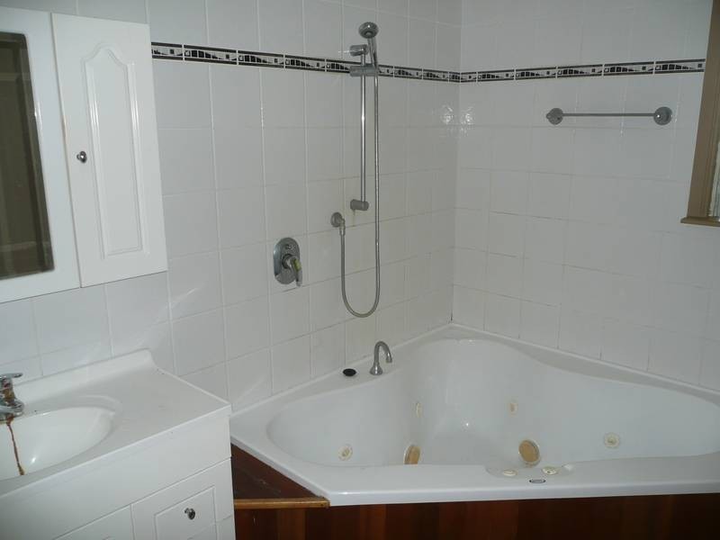 66a Kennedy Street, Bowen QLD 4805