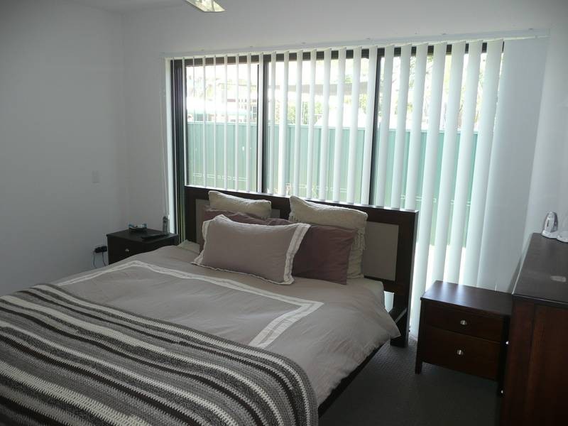 2/8 Gilbert Street, Bowen QLD 4805