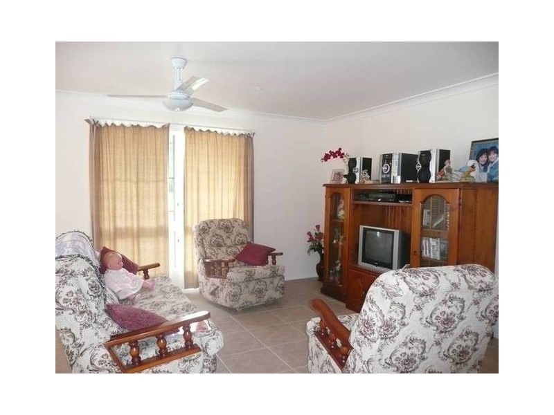47 Whyte Ave, Brisk Bay QLD 4805