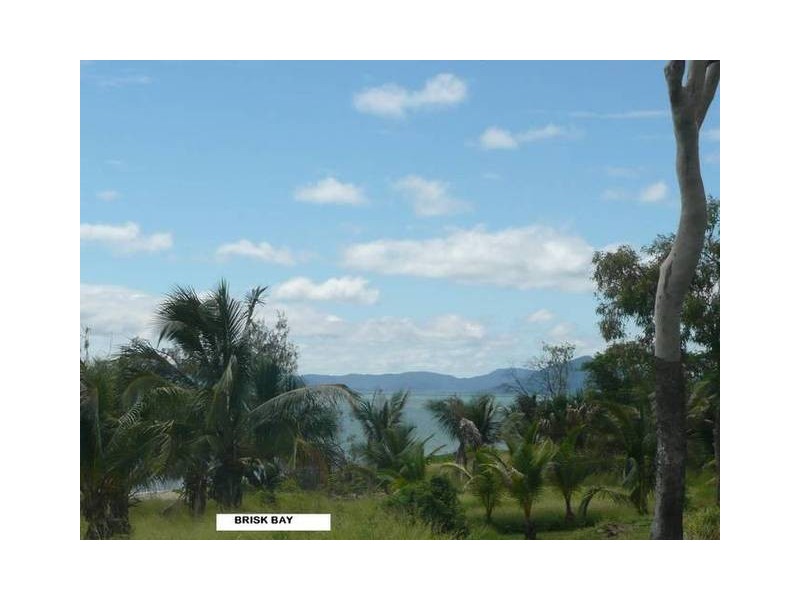 47 Whyte Ave, Brisk Bay QLD 4805