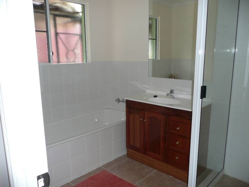 47 Whyte Ave, Brisk Bay QLD 4805