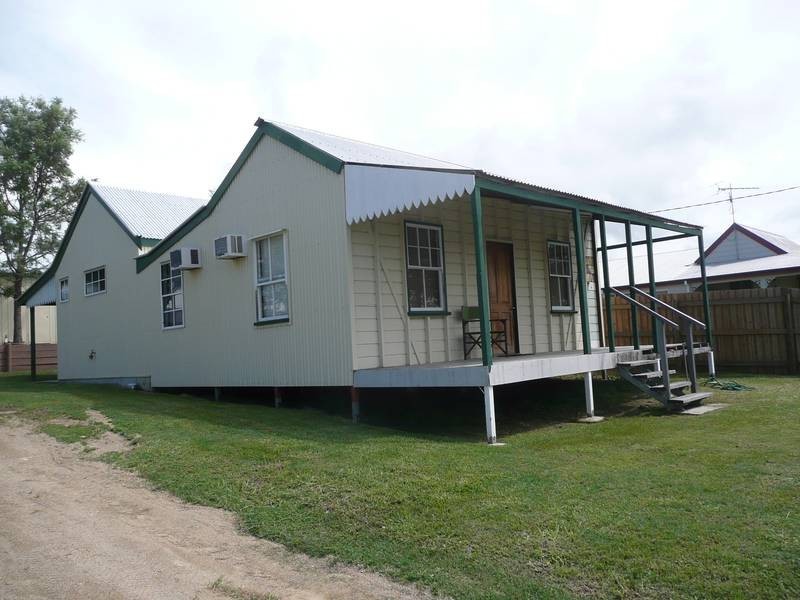 61 Reynolds Street, Bowen QLD 4805