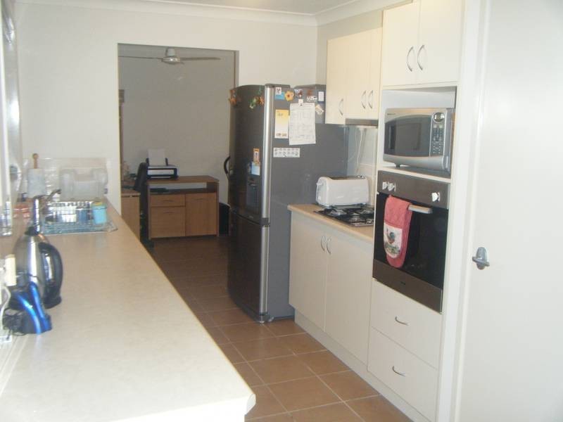 7 Lucinda Place, Bowen QLD 4805
