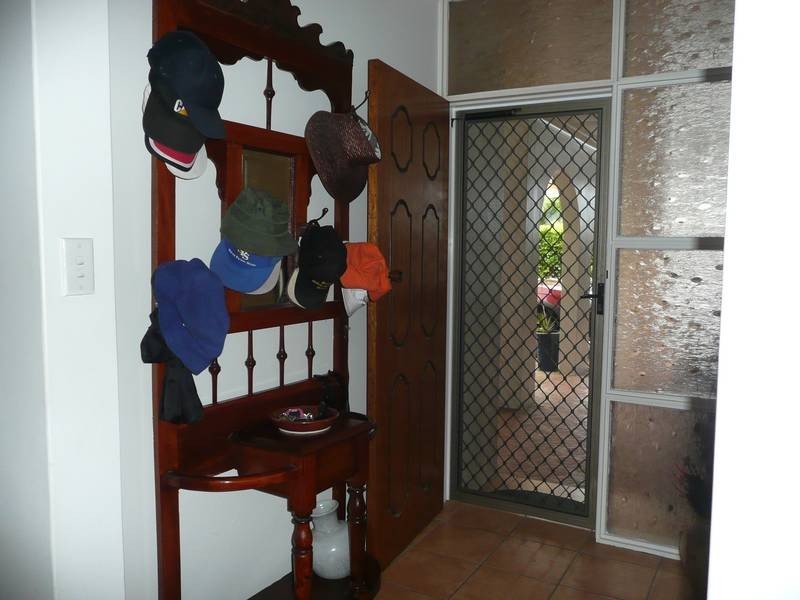 107 Hillview Road, Bowen QLD 4805