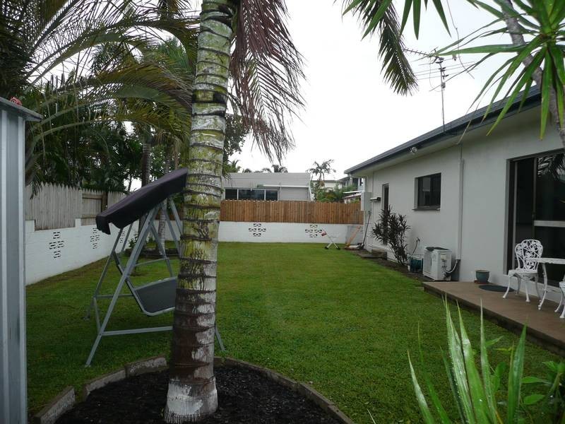 107 Hillview Road, Bowen QLD 4805