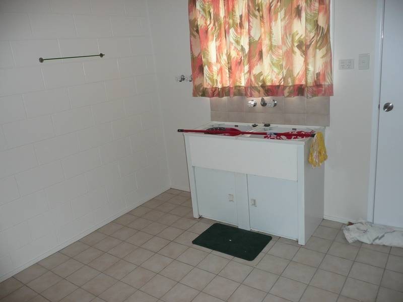21 Tracey Street, Bowen QLD 4805
