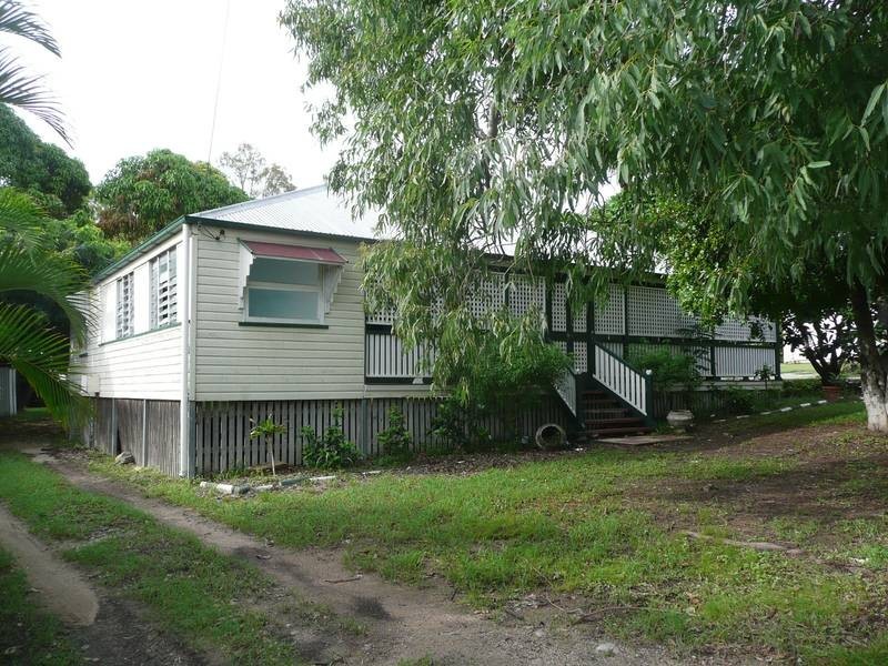 8 Kennedy Street, Bowen QLD 4805