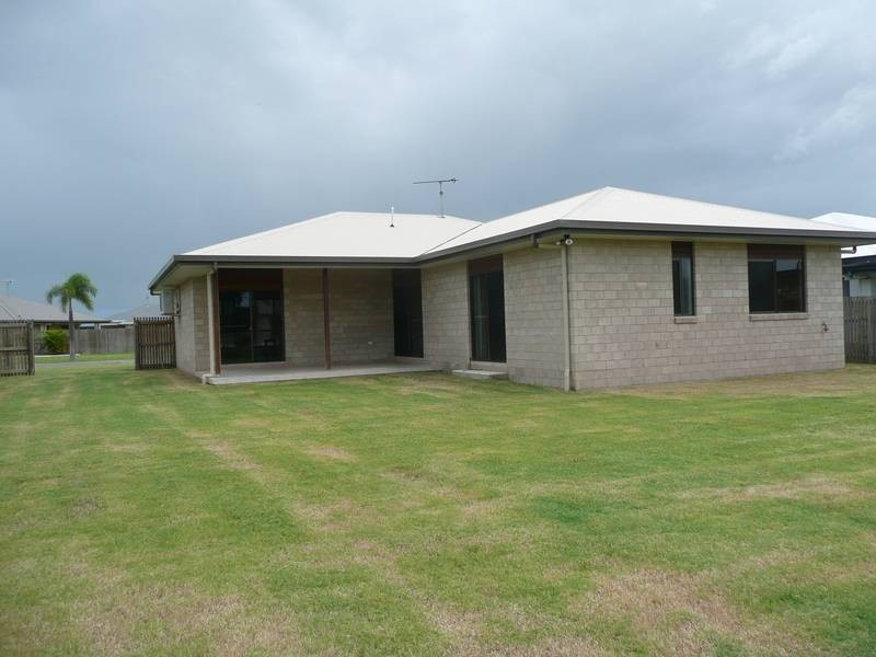 18 Lucinda Place, Bowen QLD 4805