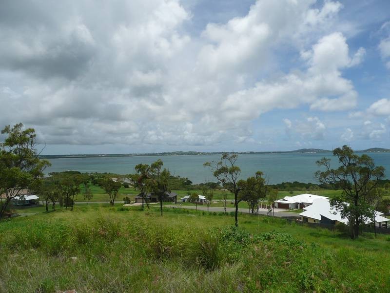 25 Harbour View Terrace, Bowen QLD 4805