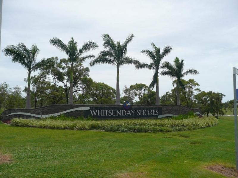 15 Grandview Terrace, Bowen QLD 4805