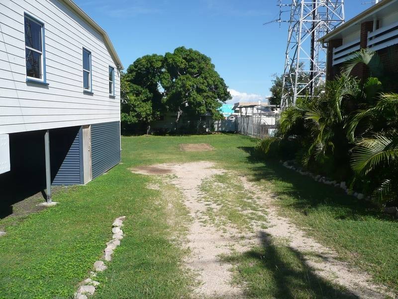 27 Powell Street, Bowen QLD 4805