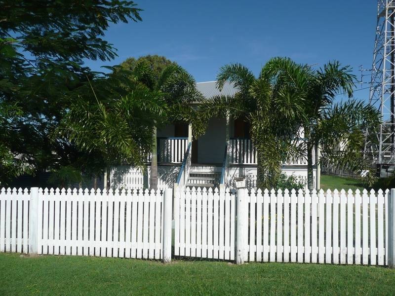 27 Powell Street, Bowen QLD 4805