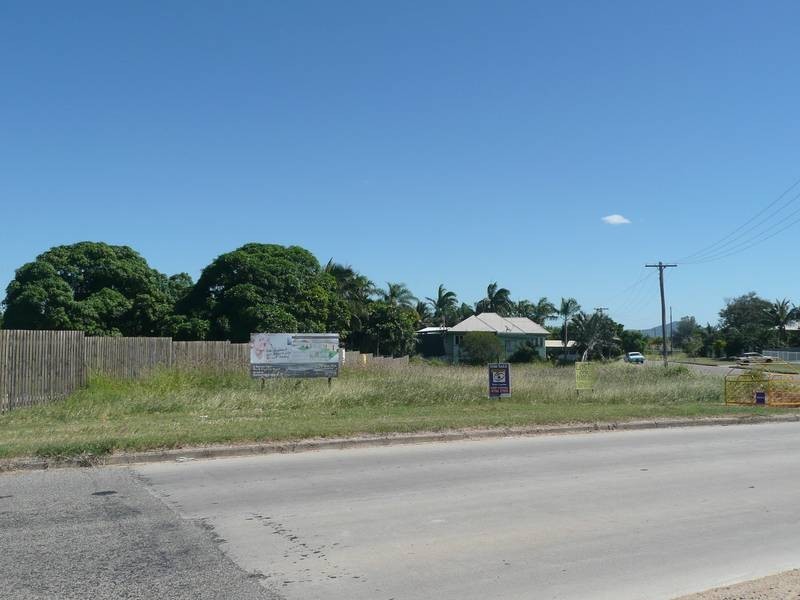 71 Leichhardt Street, Bowen QLD 4805