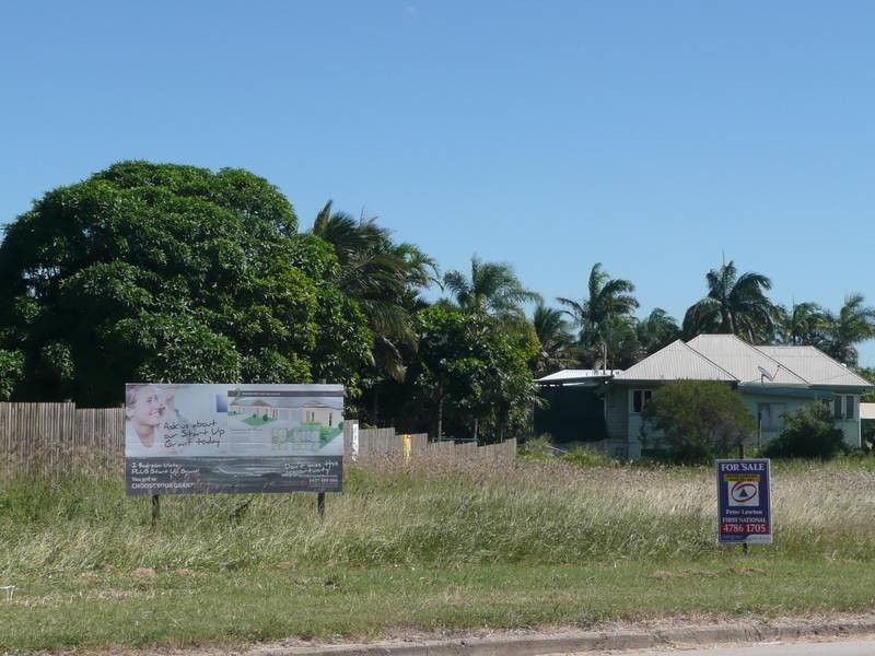 71 Leichhardt Street, Bowen QLD 4805