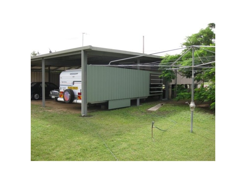 16 Birralee Road, Collinsville QLD 4804