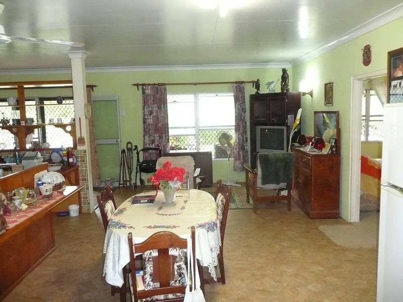 8 Heronvale Road, Bowen QLD 4805