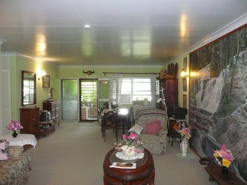 8 Heronvale Road, Bowen QLD 4805