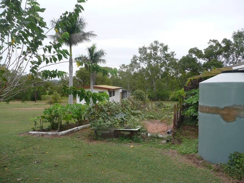 8 Heronvale Road, Bowen QLD 4805