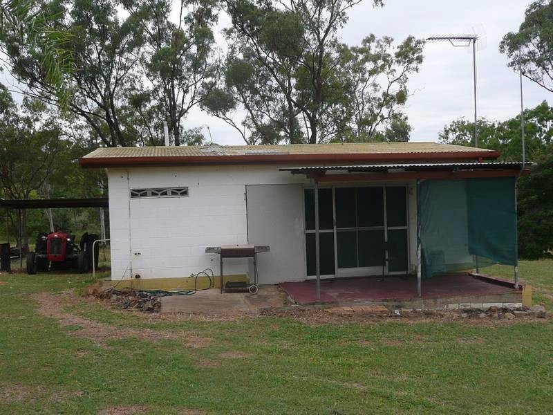 8 Heronvale Road, Bowen QLD 4805