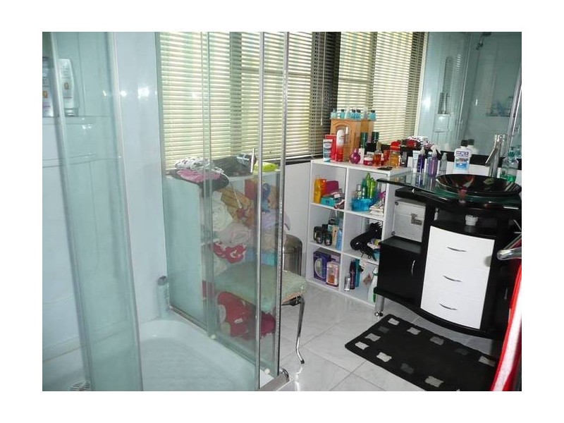 15 Gralton, Collinsville QLD 4804