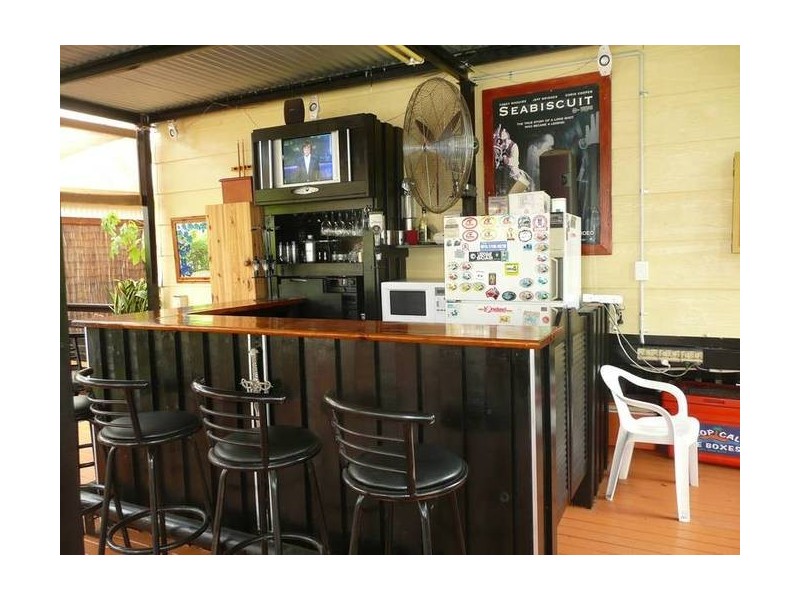 15 Gralton, Collinsville QLD 4804