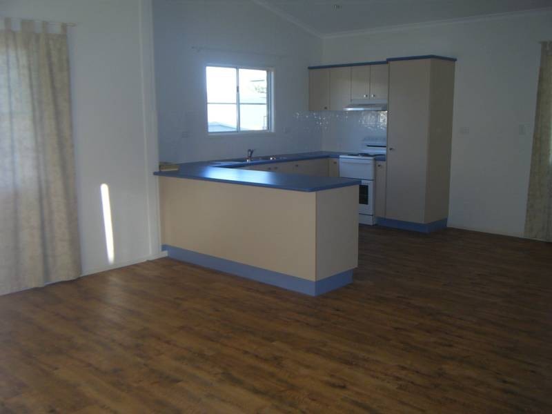 14a Lucinda Place, Bowen QLD 4805