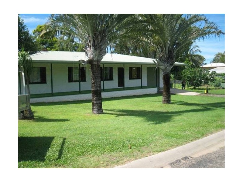 8 Webster Street, Bowen QLD 4805
