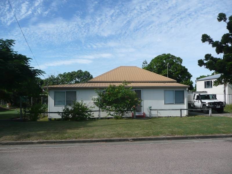 67 George Street, Bowen QLD 4805