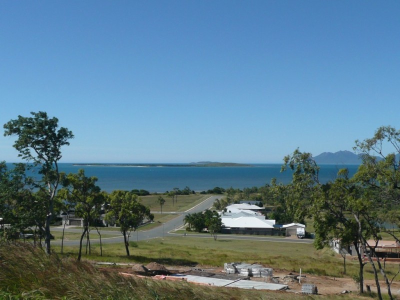 26 Grandview Terrace, Bowen QLD 4805