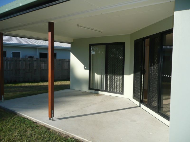 5 Cullen Close, Bowen QLD 4805