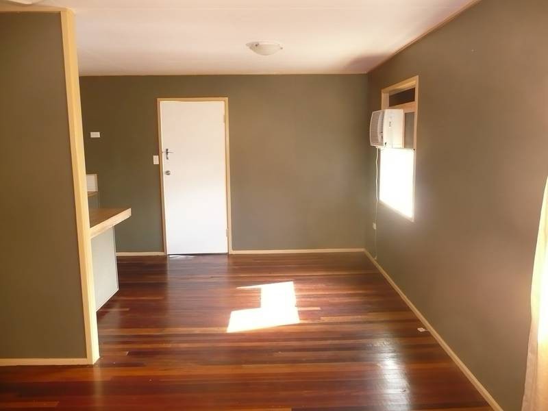 18 Eleventh Avenue, Scottville QLD 4804