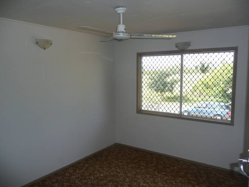 18 Eleventh Avenue, Scottville QLD 4804