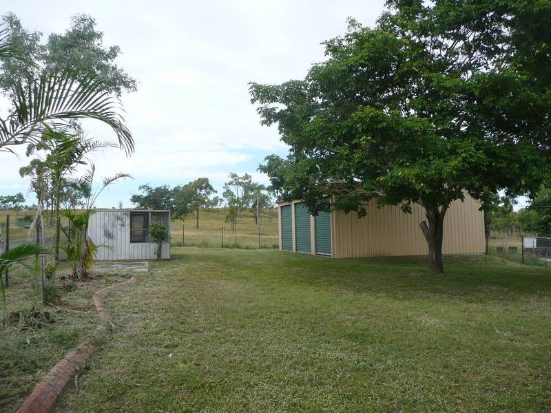 41 Eleventh Avenue, Scottville QLD 4804