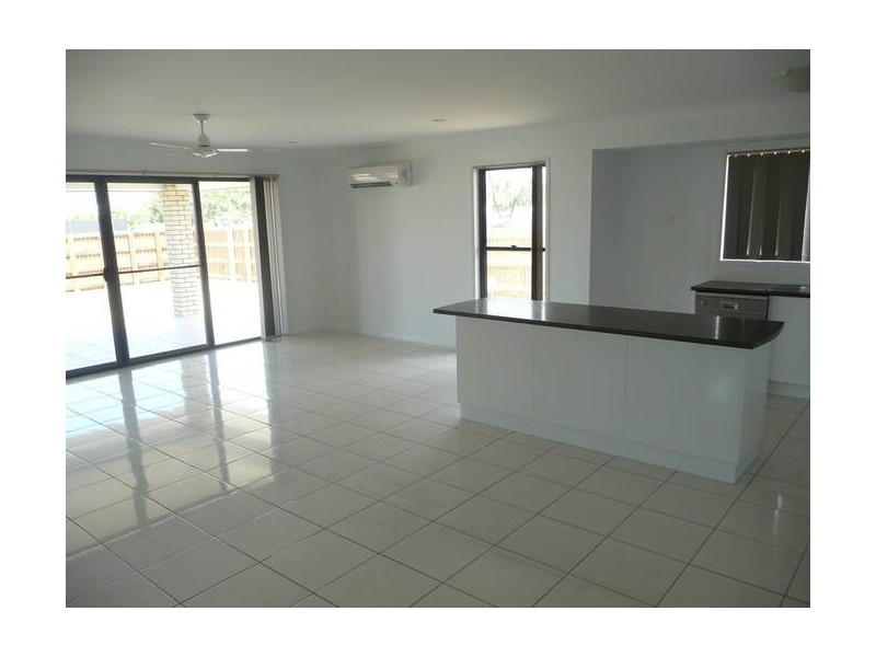 1 Bank Drive, Bowen QLD 4805