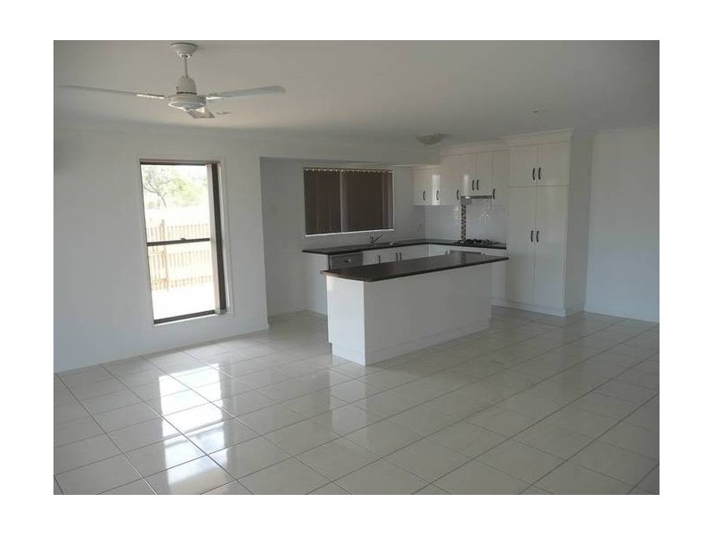 1 Bank Drive, Bowen QLD 4805