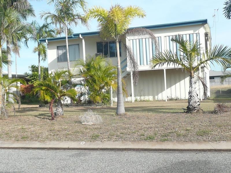 15 Mackenzie Street, Bowen QLD 4805