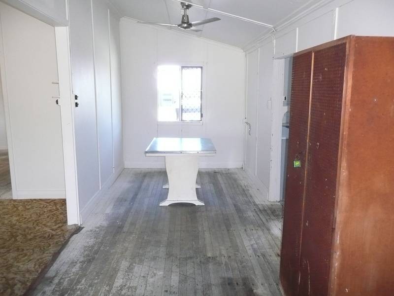 19 Sinclair Street, Bowen QLD 4805