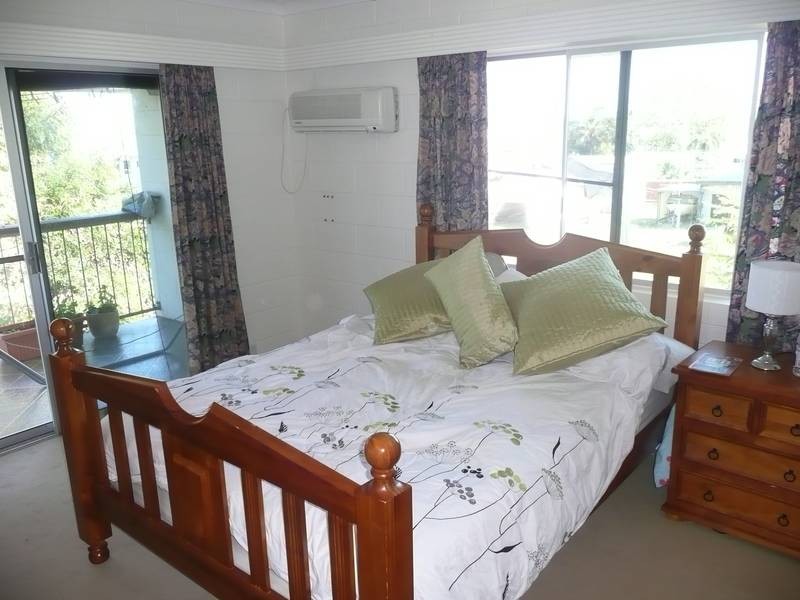 19 Elphinstone Street, Bowen QLD 4805