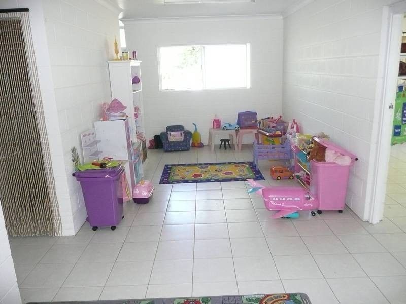 19 Elphinstone Street, Bowen QLD 4805