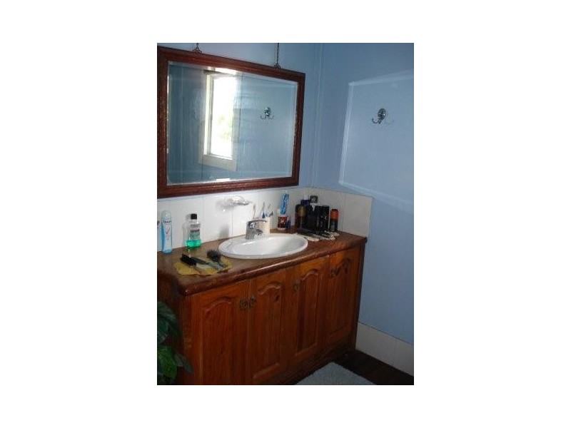 38 Reynolds Street, Bowen QLD 4805