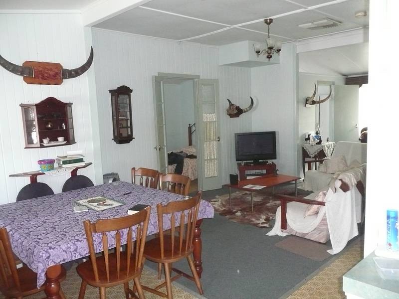 25 Conway Street, Collinsville QLD 4804