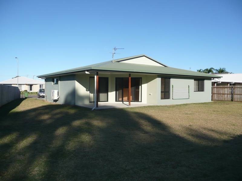 5 Cullen Close, Bowen QLD 4805